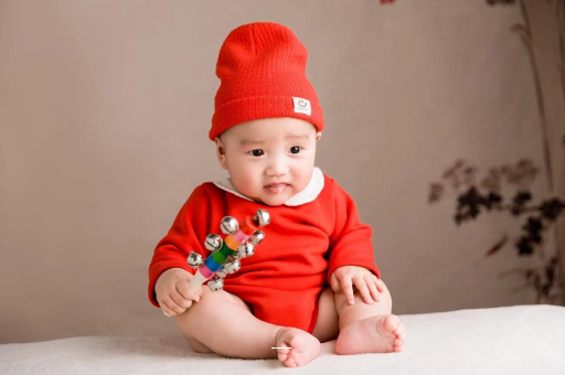 宿州六个月宝宝总是摇头